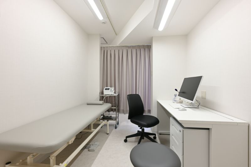 診察室2